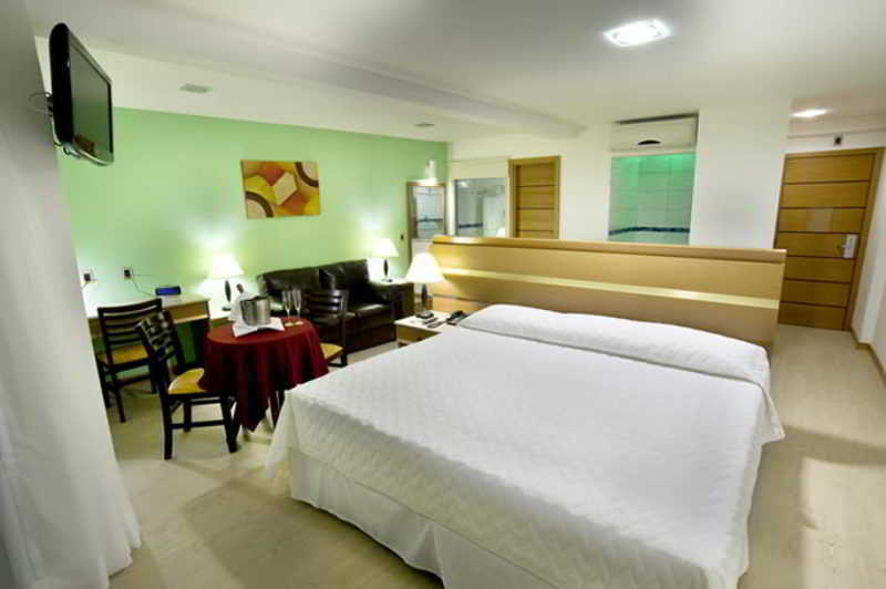 Hotel Brisa Tropical De Macaé Eksteriør billede
